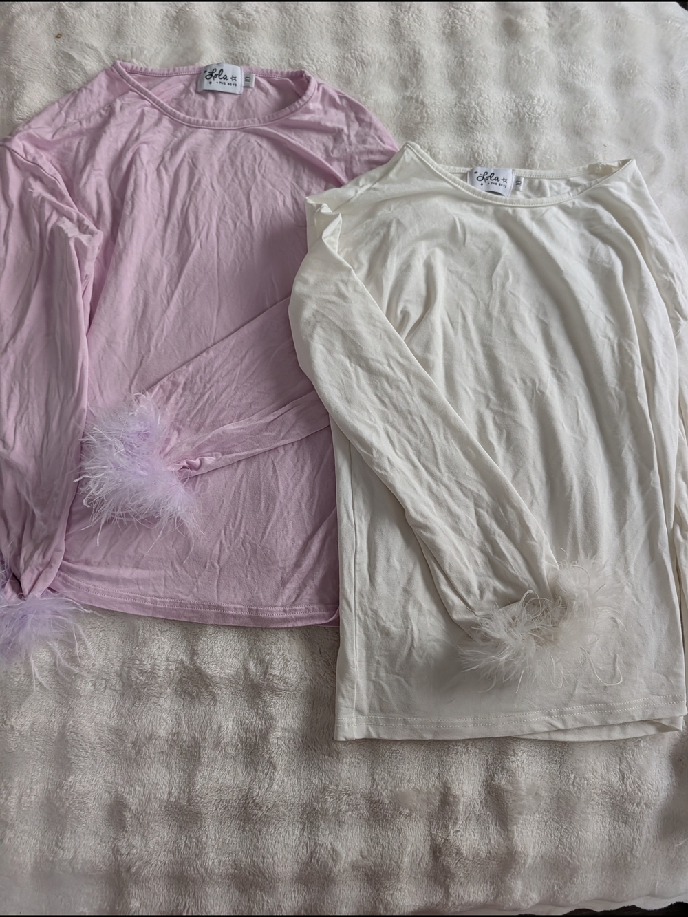 Lola + The Boys Long Sleeve Tee Set in Light Pink & White with Feather Cuffs